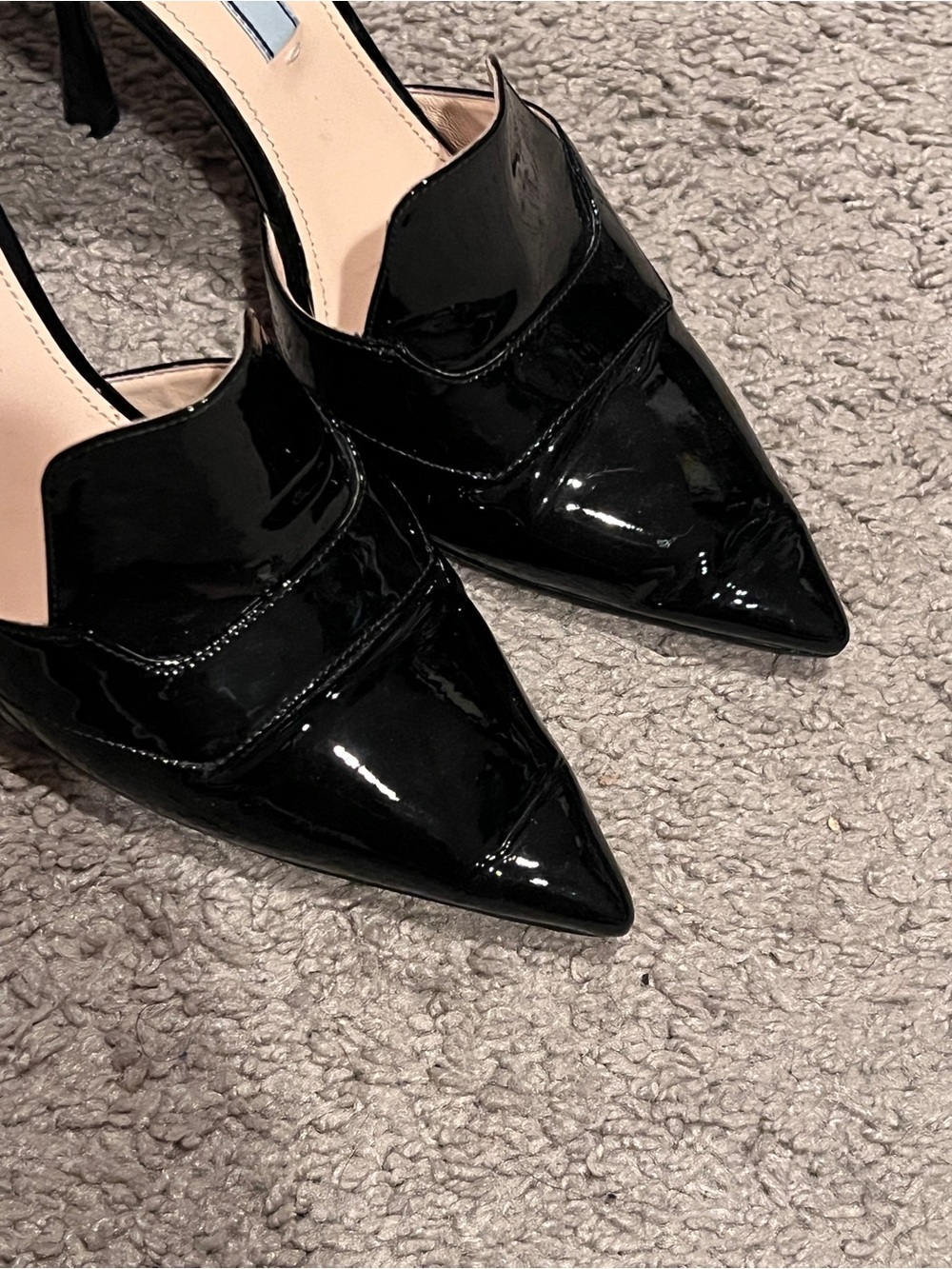 $1100 Prada 2018 Black Patent Leather D’orsay Pumps size 37.5/6.5-7 - Picture 2 of 6